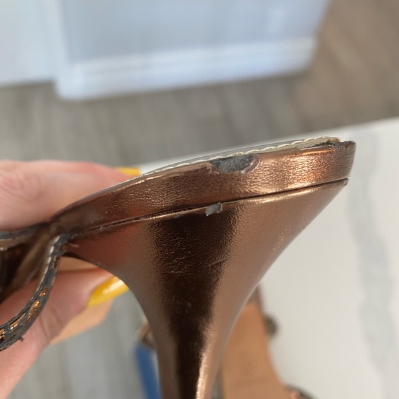 Antonio Melani Bronze embellished heels size 8 - Picture 10 of 11